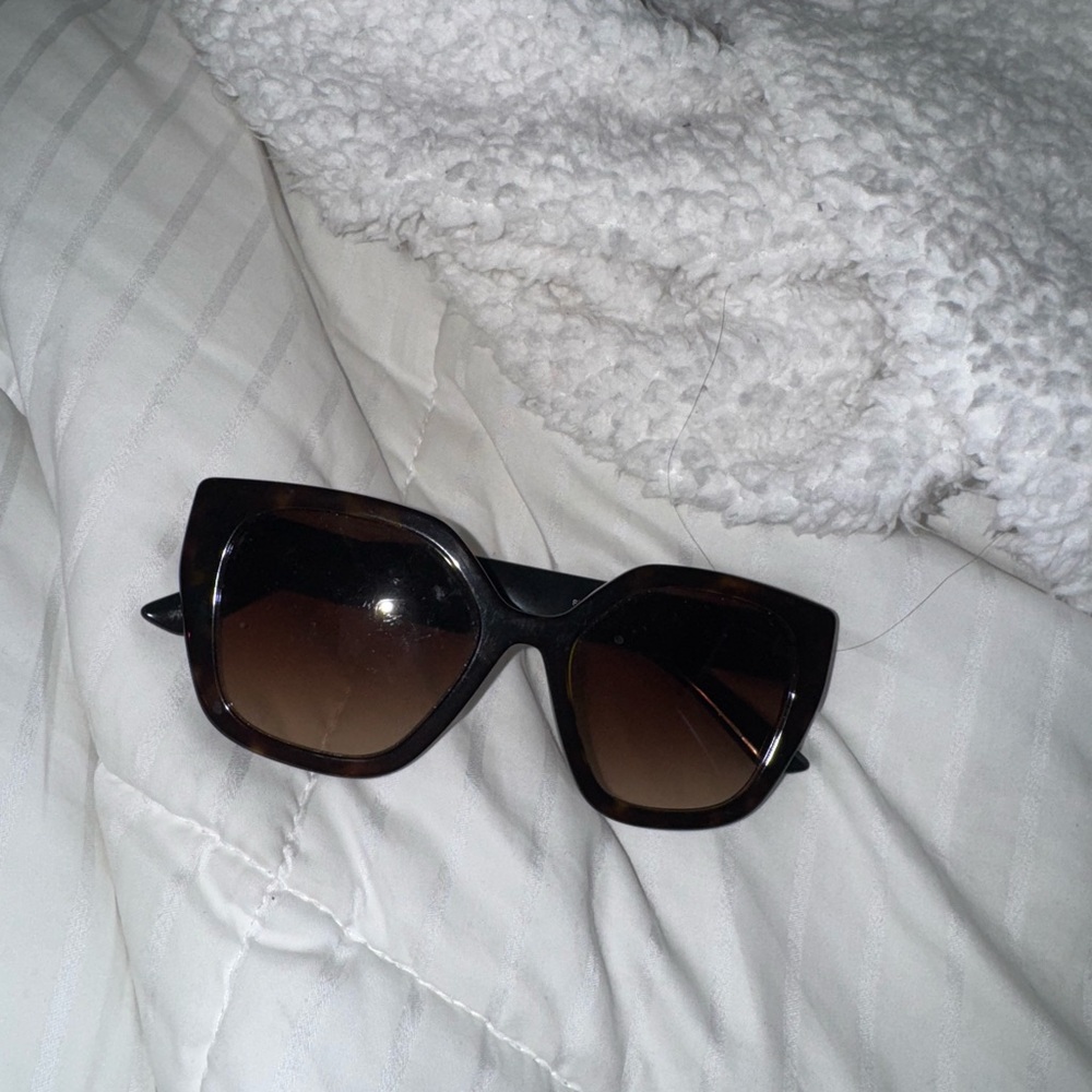 Prada Black Women's Glasses - Picture 2 of 4